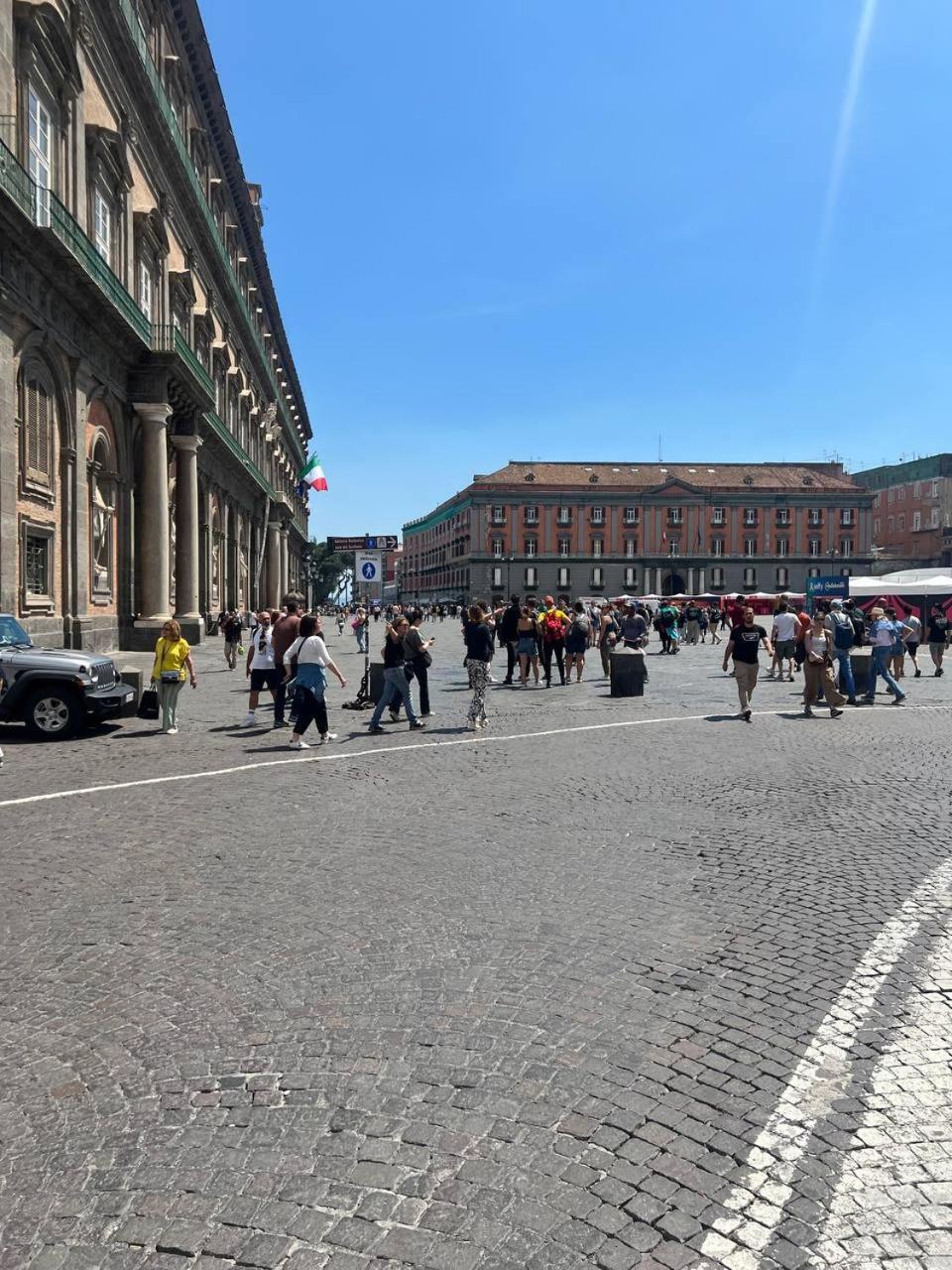Casa Giulia Piazza Plebiscito Apartamento Nápoles Exterior foto