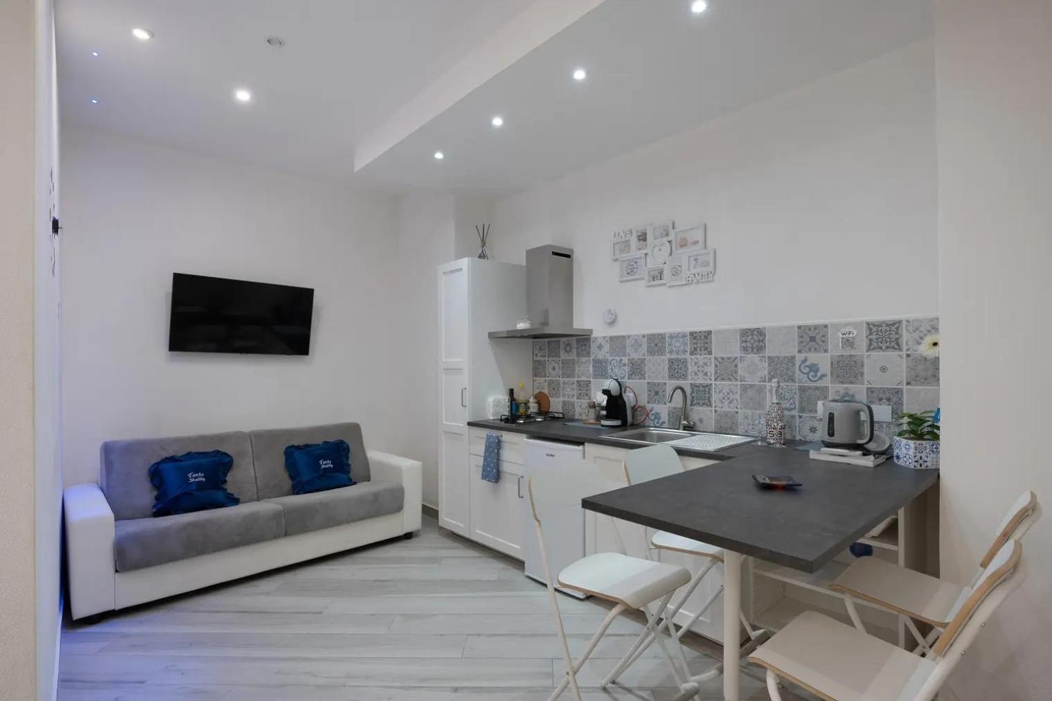 Casa Giulia Piazza Plebiscito Apartamento Nápoles Exterior foto